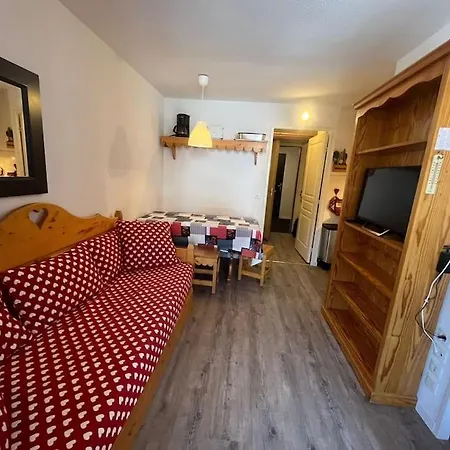 Appartement Skis Aux Pieds Betelgeuse Risoul Exterior photo