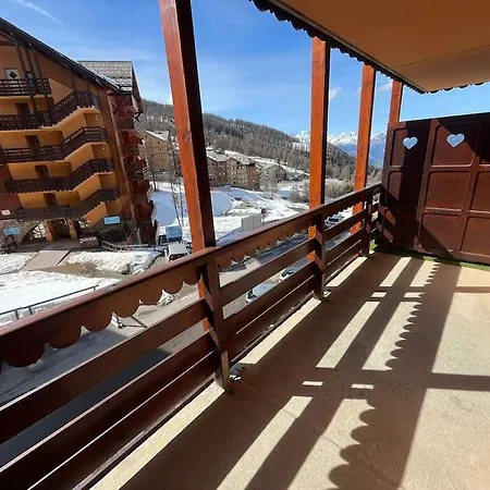 Appartement Skis Aux Pieds Betelgeuse Risoul Exterior photo